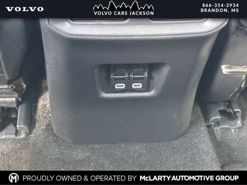 Used 2024 Toyota RAV4 XLE AWD/4WD image 19