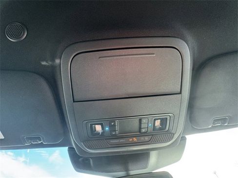 Certified 2022 Ford Explorer ST image 32