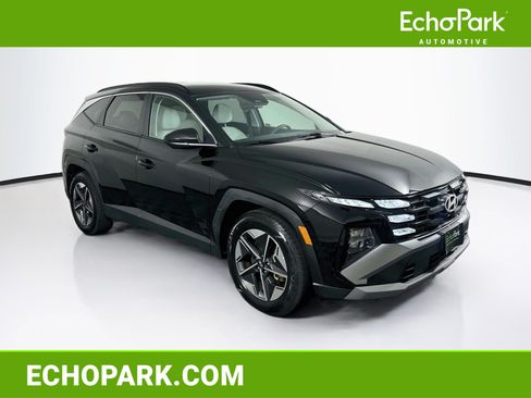 Used 2025 Hyundai Tucson SEL FWD image 1