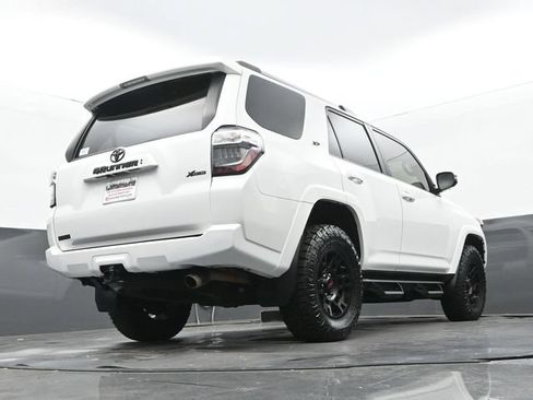 Used 2023 Toyota 4Runner SR5 Premium w/ Moonroof Package AWD/4WD image 43
