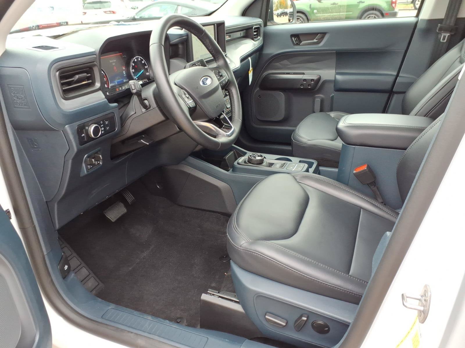 Used 2024 Ford Maverick Lariat w/ Black Appearance Package AWD/4WD image 10
