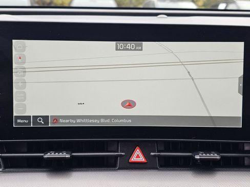 Used 2023 Kia Sportage SX image 30