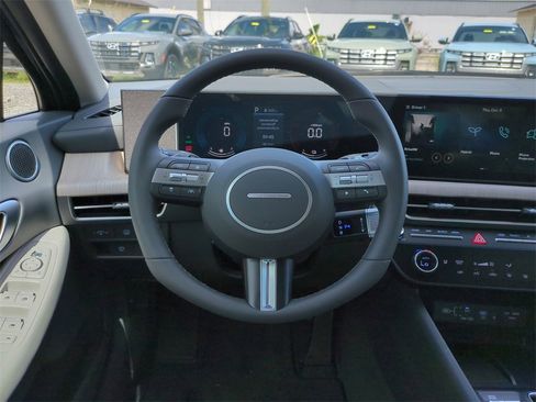 New 2025 Hyundai Sonata SEL image 15