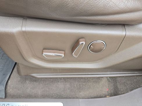 Used 2022 Ford Expedition King Ranch image 12