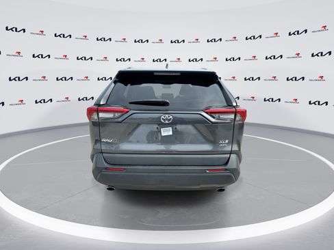 Used 2023 Toyota RAV4 XLE AWD/4WD image 7