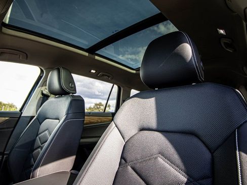 New 2026 Volkswagen Atlas SE image 41