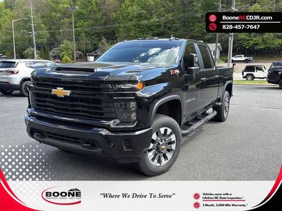 Used 2024 Chevrolet Silverado 2500 Custom w/ Custom Value Package