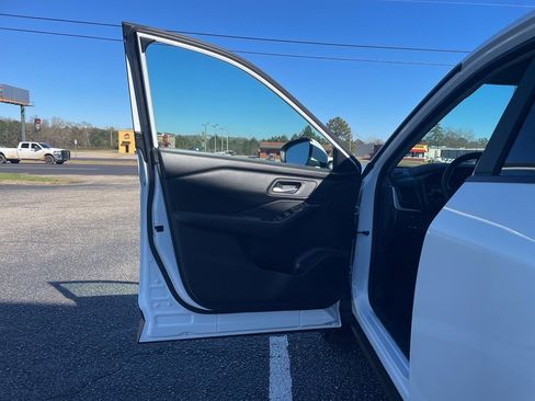 New 2026 Nissan Rogue SV w/ Cold Weather Package image 8