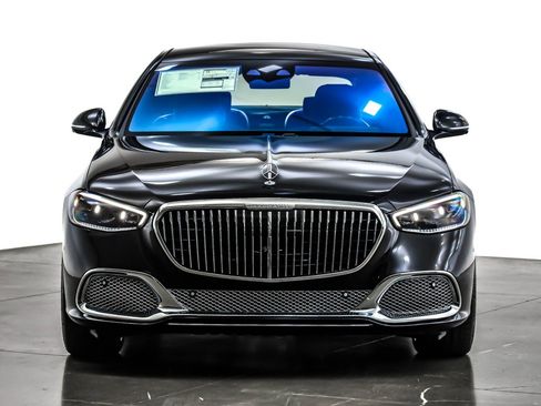 New 2026 Mercedes-Benz Maybach S 680 4MATIC image 2