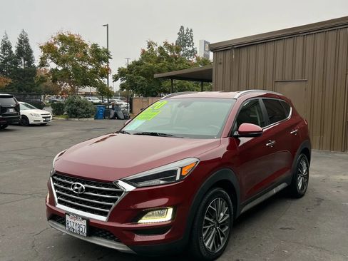 Used 2020 Hyundai Tucson Limited w/ Cargo Package image 2