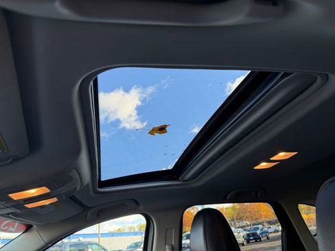 Used 2023 MAZDA CX-5 AWD 2.5 S w/ Premium Package image 7