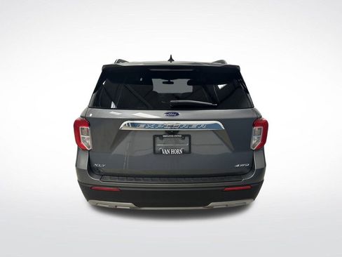 Used 2023 Ford Explorer XLT w/ Equipment Group 202A image 12