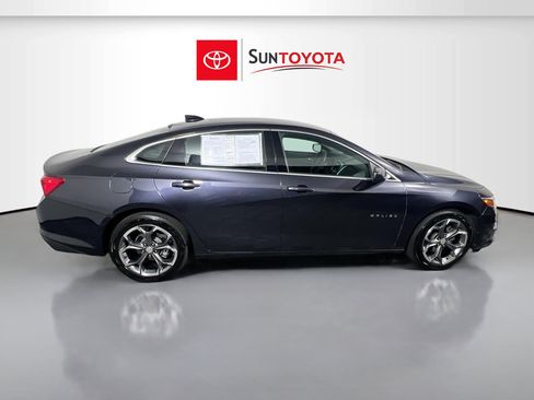 Used 2023 Chevrolet Malibu LT image 2