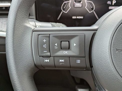 Used 2026 Nissan Kicks SV FWD image 23