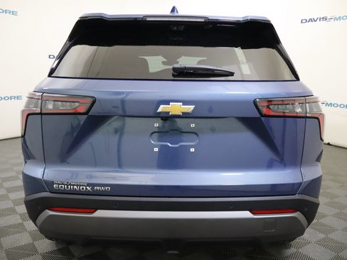 New 2026 Chevrolet Equinox LT w/ Convenience Package II image 6