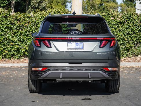 Certified 2024 Hyundai Tucson Limited AWD/4WD image 5