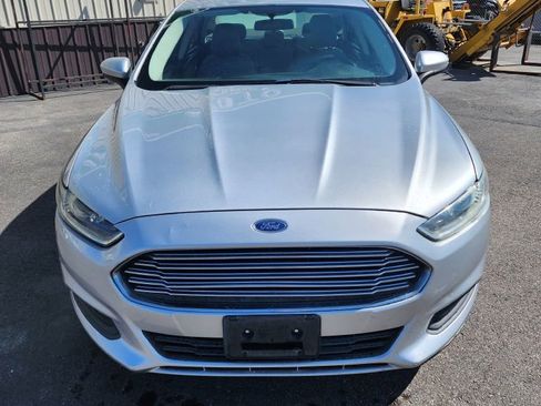 Used 2014 Ford Fusion S image 3