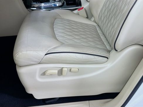 Used 2019 INFINITI QX80 Luxe w/ 22" Wheel Package AWD/4WD image 20