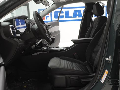 New 2026 Chevrolet Trax LT FWD image 15