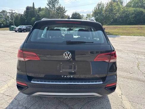 Used 2023 Volkswagen Taos S FWD image 4