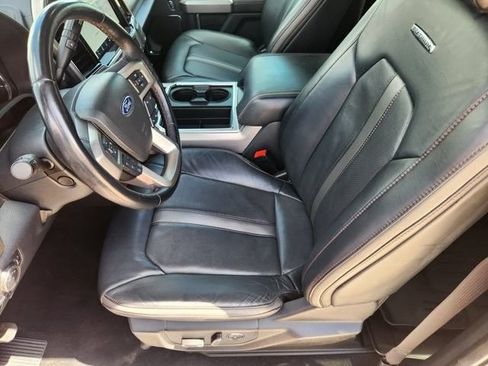 Used 2022 Ford F250 Platinum w/ Tremor Off-Road Package AWD/4WD image 12