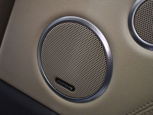 Used 2018 Land Rover Range Rover HSE image 52