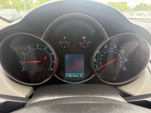 Used 2015 Chevrolet Cruze LT FWD image 17