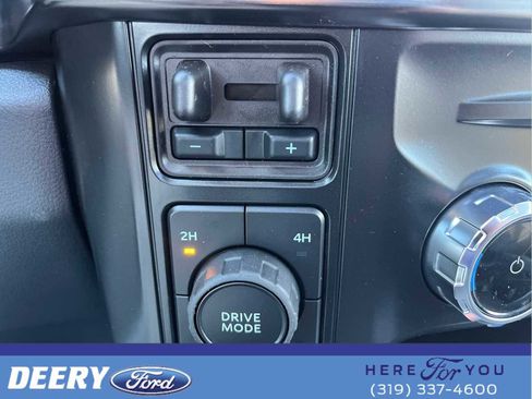 New 2026 Ford F350 Lariat w/ Black Appearance Package image 40