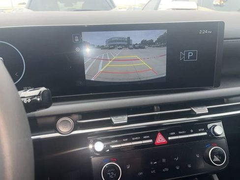 Used 2025 Hyundai Santa Cruz SEL image 12