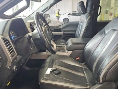 Used 2018 Ford F150 Platinum w/ Equipment Group 701A Luxury AWD/4WD image 8