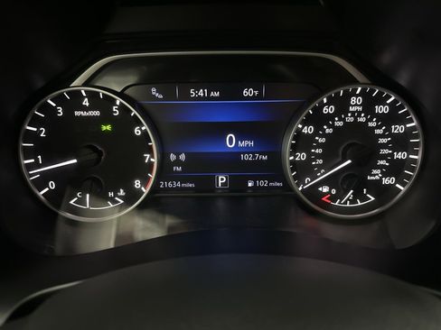 Used 2024 Nissan Murano SV w/ SV Midnight Edition Package image 23