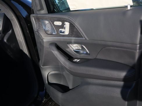 New 2026 Mercedes-Benz GLE 450 4MATIC image 16