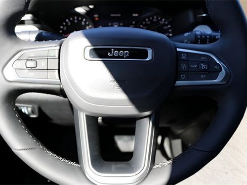 New 2026 Jeep Compass Limited image 20