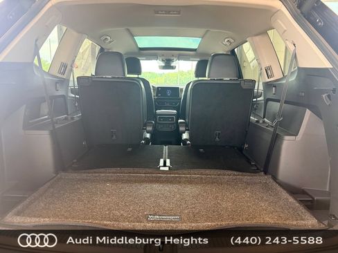Used 2024 Volkswagen Atlas SEL Premium R-Line AWD/4WD image 45