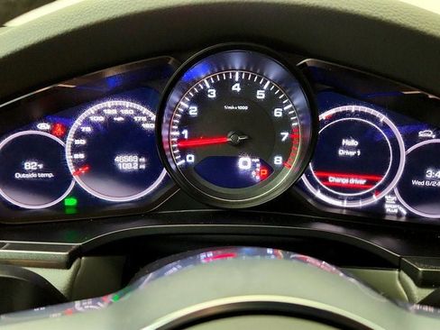 Used 2019 Porsche Cayenne S w/ Premium Plus Package AWD/4WD image 15