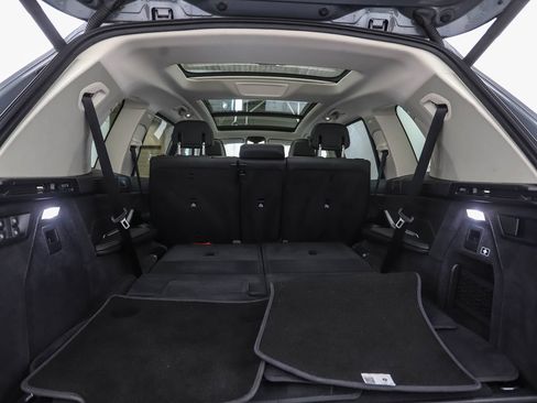 Used 2024 BMW X7 xDrive40i w/ Premium Package AWD/4WD image 29