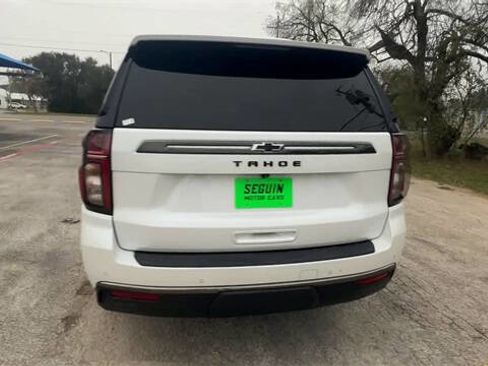 Used 2022 Chevrolet Tahoe Z71 w/ Z71 Off-Road Package image 7