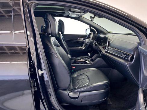 Certified 2024 Kia Sportage X-Line w/ X-Line Premium Package AWD/4WD image 30