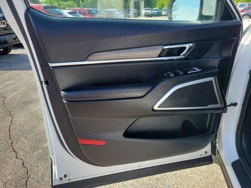 Used 2020 Kia Telluride EX w/ EX Premium Package AWD/4WD image 17