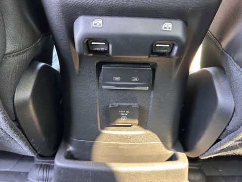 Used 2022 Jeep Wrangler Unlimited Rubicon w/ Xtreme Recon 35" Tire Package image 12