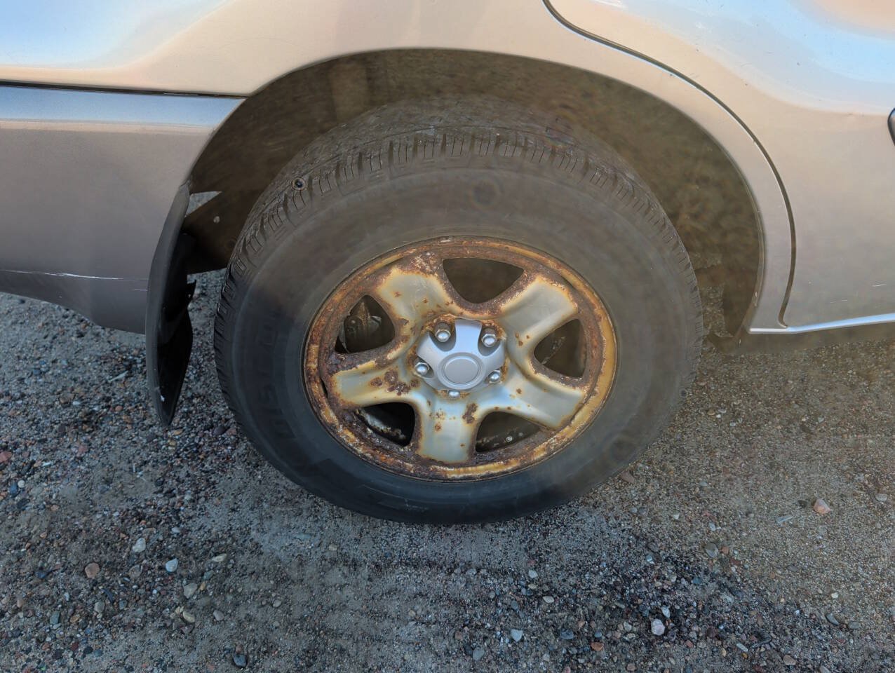 Used 2005 Toyota RAV4 2WD image 11