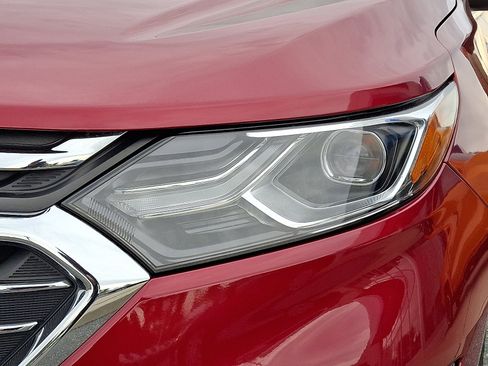 Certified 2020 Chevrolet Equinox Premier AWD/4WD image 10