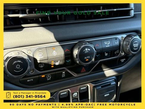 New 2025 Jeep Wrangler Unlimited Rubicon w/ Steel Bumper Group image 21