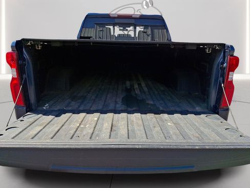 Used 2021 Chevrolet Silverado 1500 LT Trail Boss w/ Convenience Package II AWD/4WD image 28
