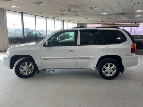 Used 2004 GMC Envoy SLT image 4