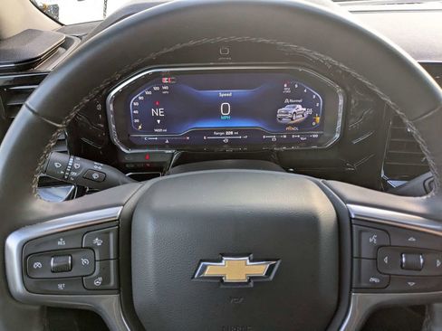 Used 2024 Chevrolet Silverado 1500 LT image 28