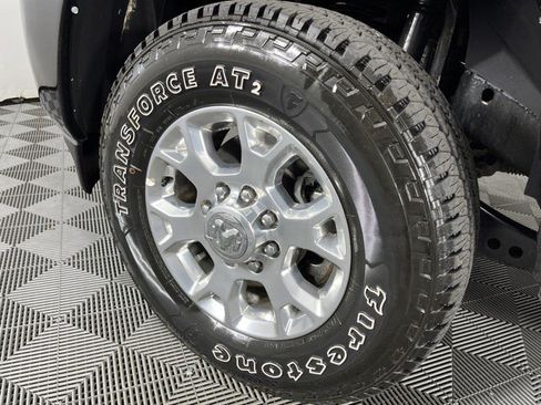 Used 2024 RAM 2500 Laramie w/ Safety Group AWD/4WD image 10