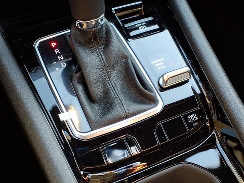 New 2026 Jeep Compass Limited image 11