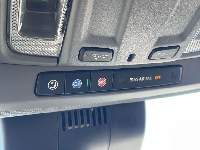 Used 2025 Chevrolet Silverado 1500 Custom RWD image 27