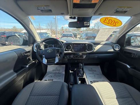 Certified 2023 Toyota Tacoma SR5 image 11